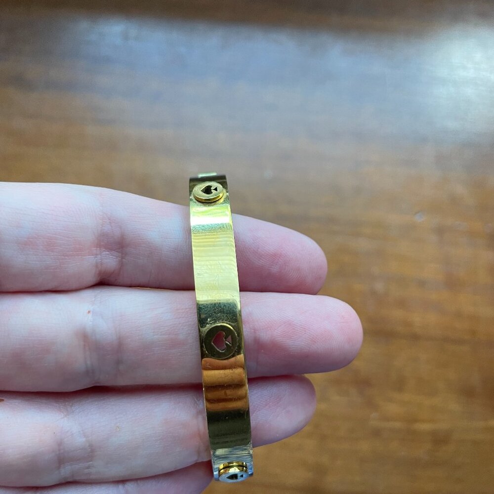Kate Spade Gold Tone Bangle Bracelet.